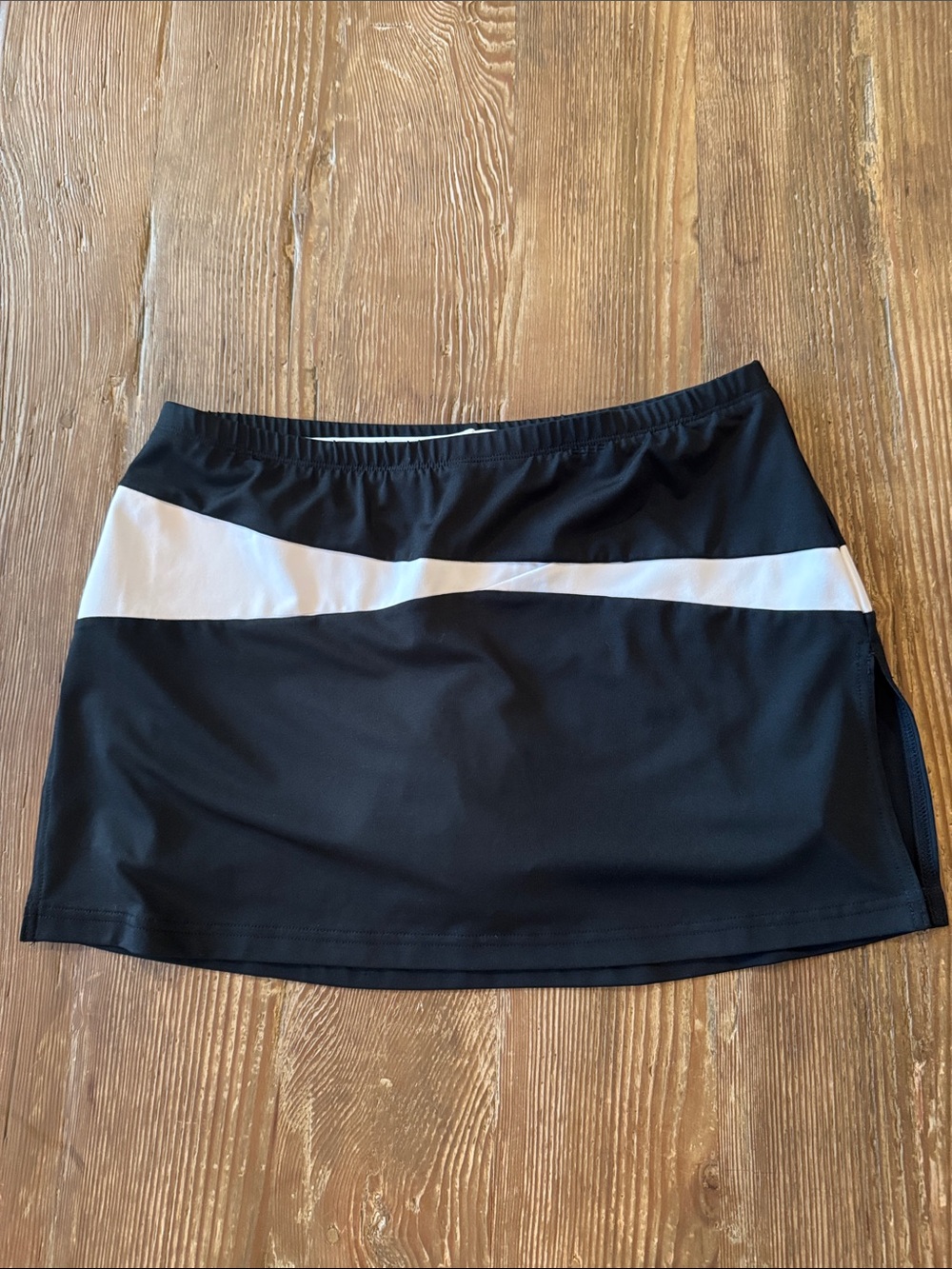 Aspire Black and White Active Skort